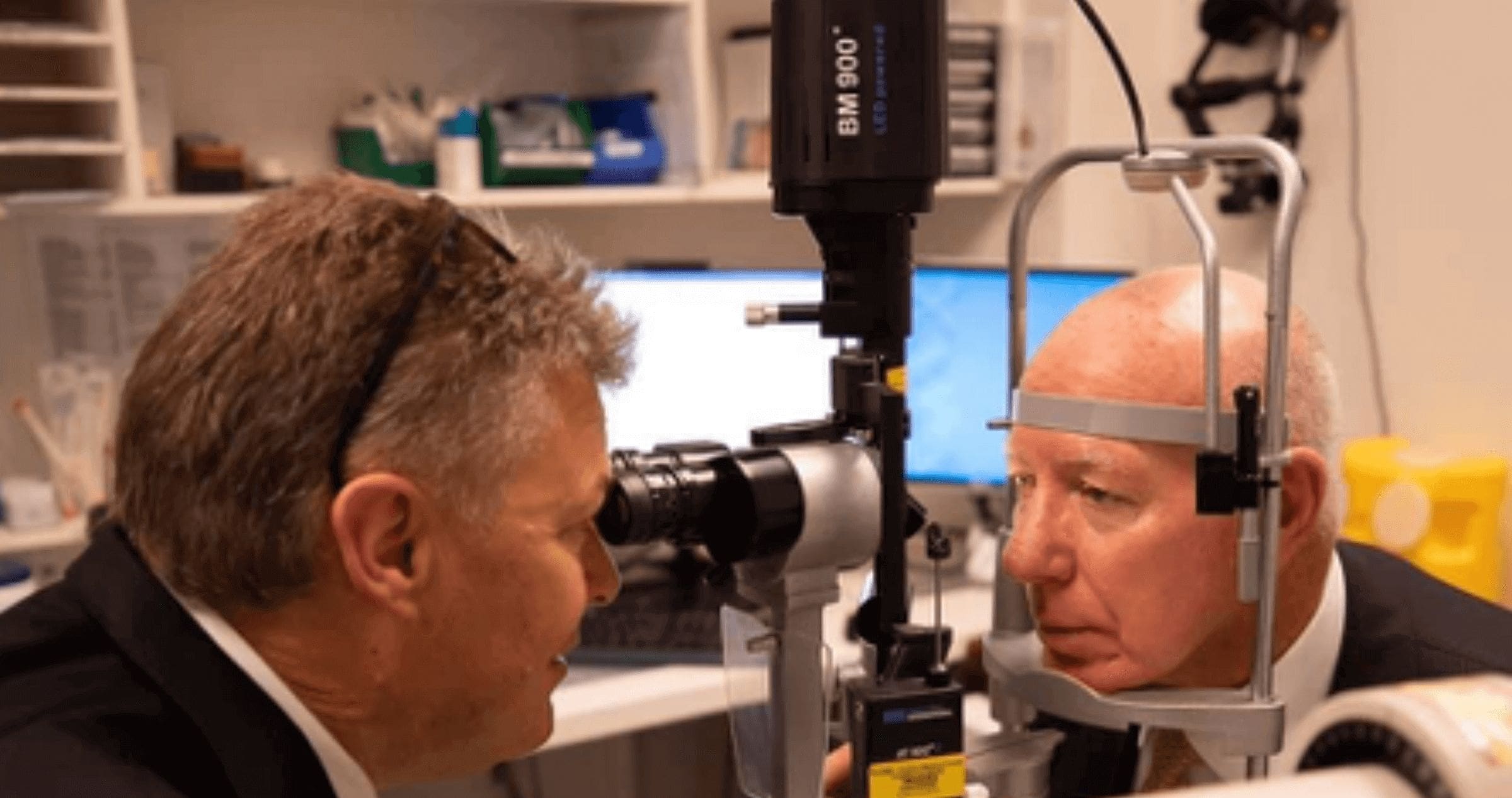 Prof Jamie Craig and GG eye test